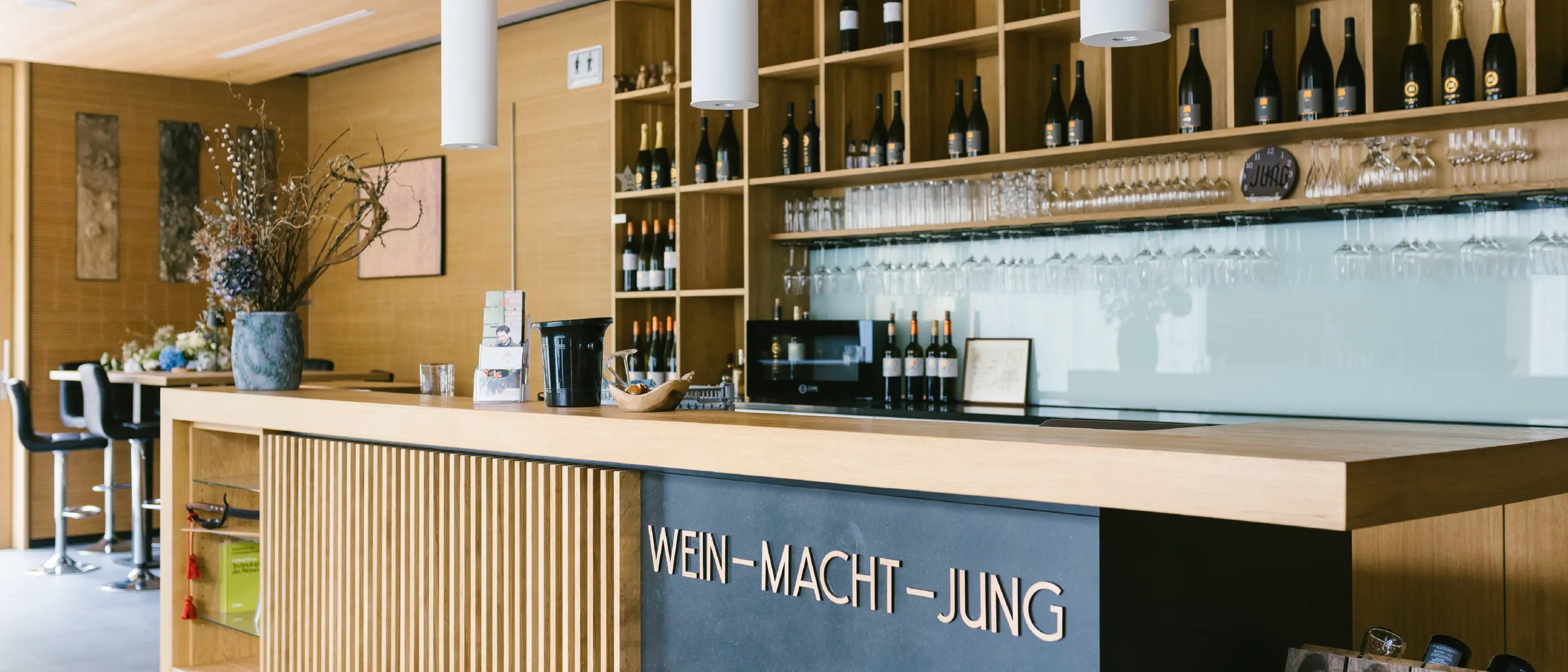Weingut Jung Vinothek